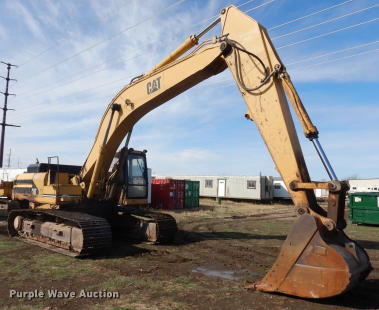image for item IP9200 1994 Caterpillar 330L  excavator