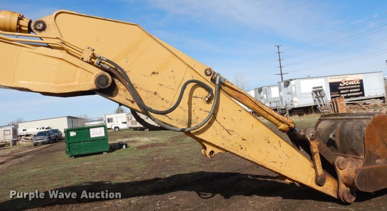 image for item IP9200 1994 Caterpillar 330L  excavator