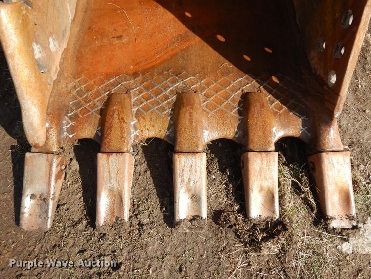 image for item IP9200 1994 Caterpillar 330L  excavator