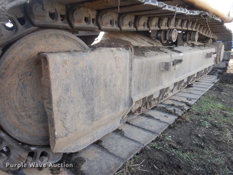 image for item IP9200 1994 Caterpillar 330L  excavator