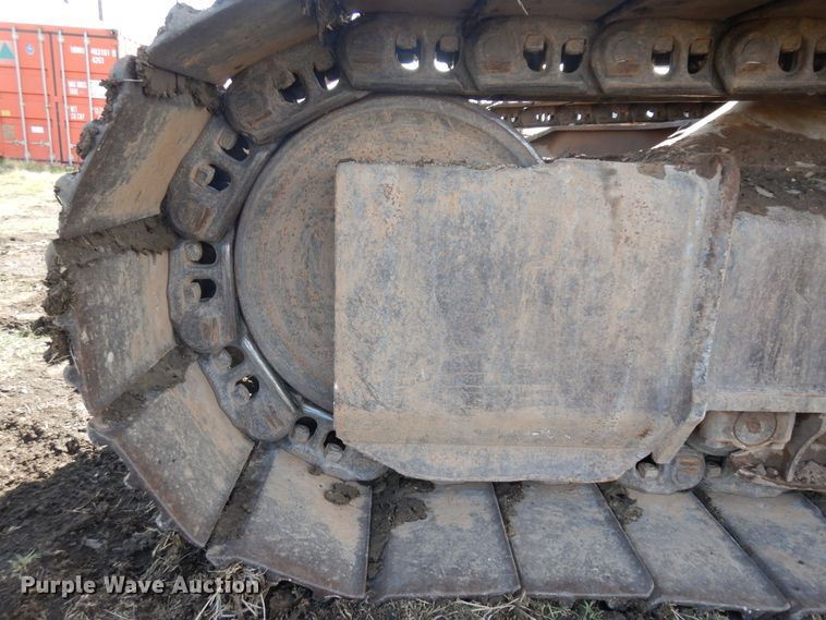 image for item IP9200 1994 Caterpillar 330L  excavator