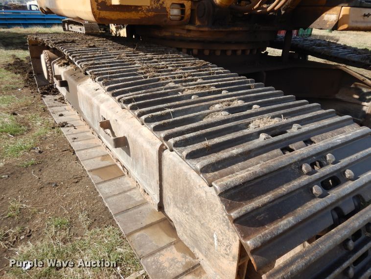 image for item IP9200 1994 Caterpillar 330L  excavator