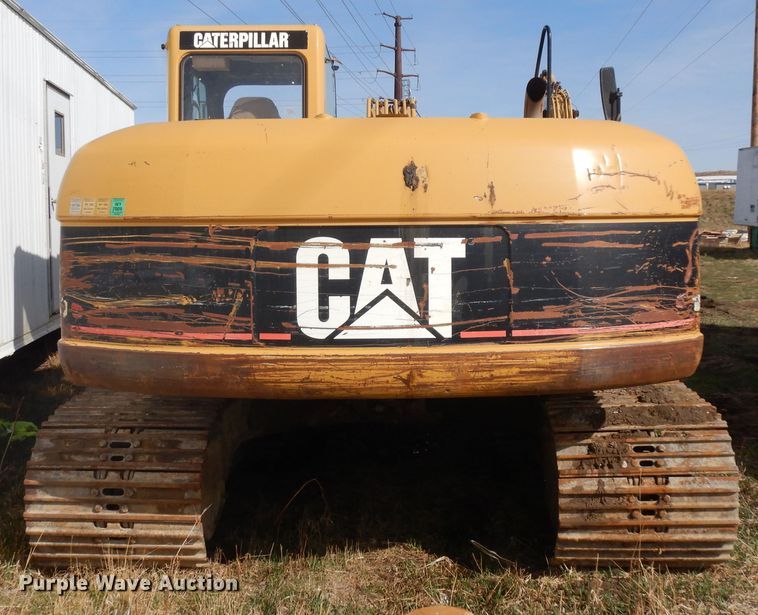 image for item IP9201 2001 Caterpillar 320CL  excavator