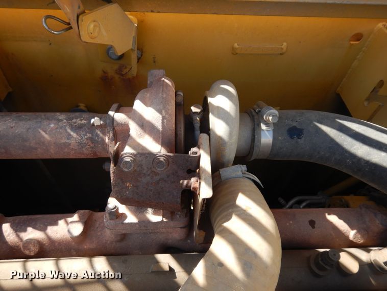 image for item IP9201 2001 Caterpillar 320CL  excavator