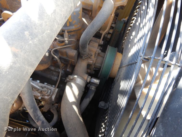 image for item IP9201 2001 Caterpillar 320CL  excavator