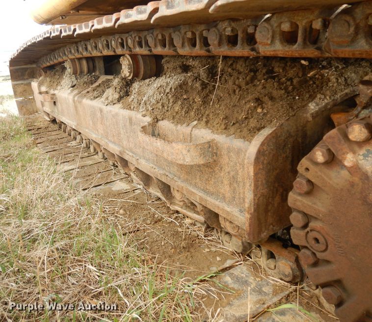 image for item IP9201 2001 Caterpillar 320CL  excavator