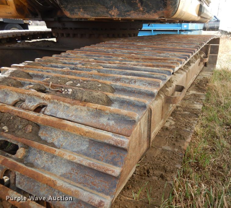 image for item IP9201 2001 Caterpillar 320CL  excavator