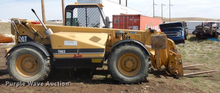image for item IP9204 1998 Caterpillar TH63  telehandler