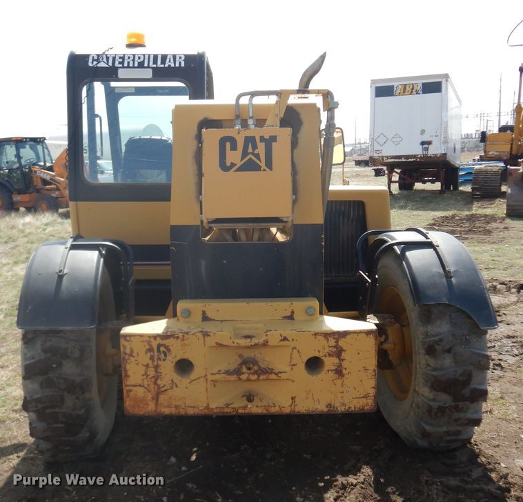 image for item IP9204 1998 Caterpillar TH63  telehandler
