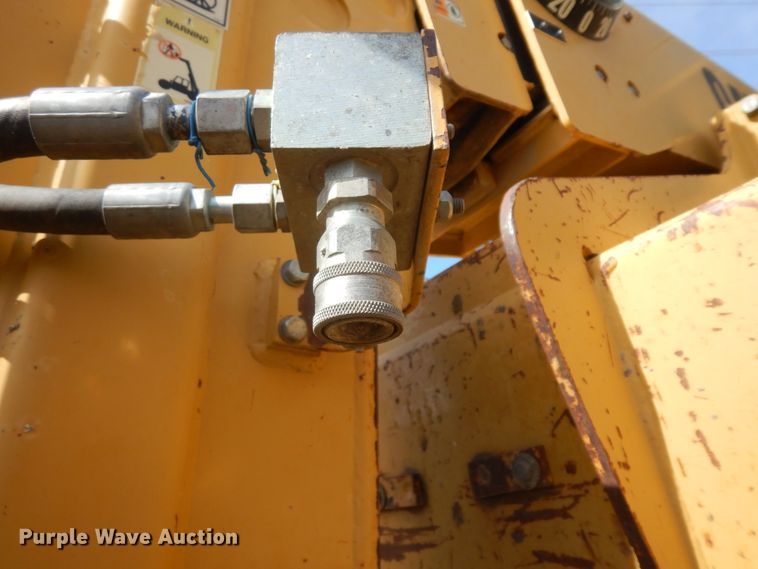 image for item IP9204 1998 Caterpillar TH63  telehandler