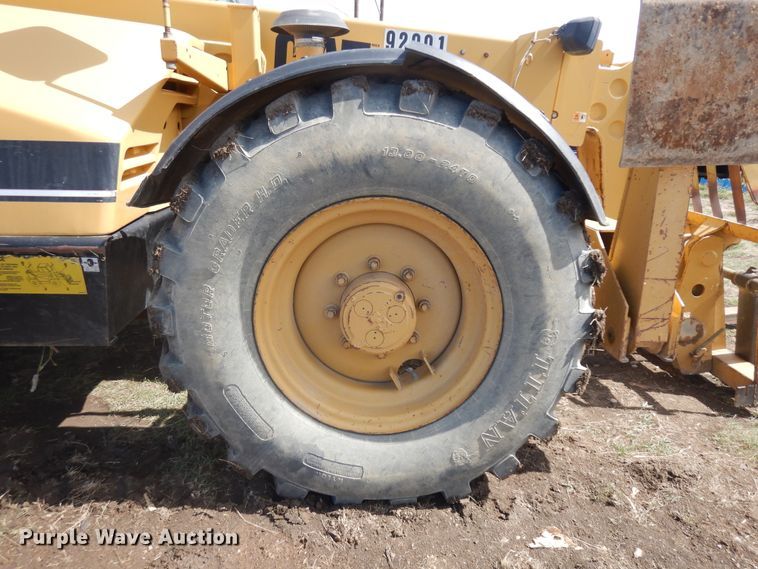 image for item IP9204 1998 Caterpillar TH63  telehandler