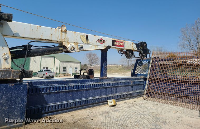 image for item IQ9100 2006 Ford F550 Super Duty  flatbed truck