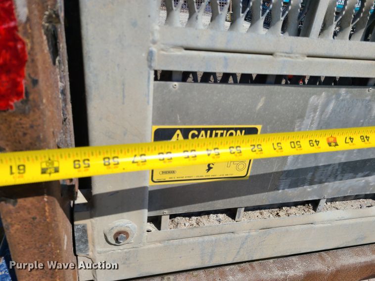 image for item IQ9100 2006 Ford F550 Super Duty  flatbed truck