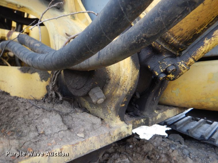 image for item IQ9249 2000 Kobelco SK210LC  excavator