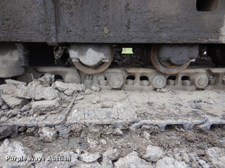 image for item IQ9249 2000 Kobelco SK210LC  excavator