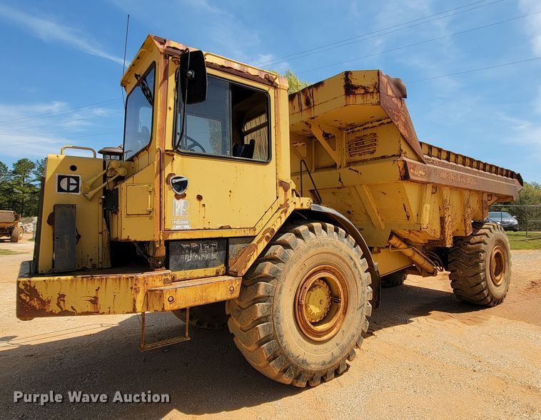 image for item IU9997 Caterpillar D25C  haul truck