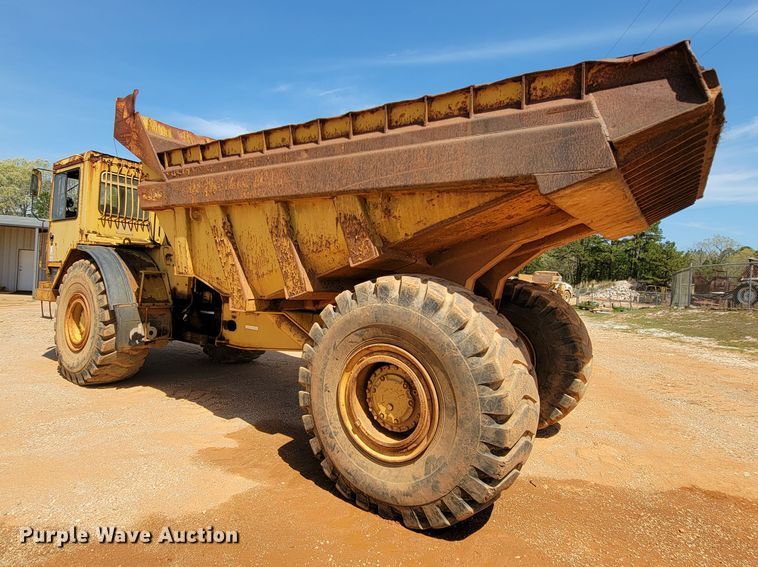 image for item IU9997 Caterpillar D25C  haul truck