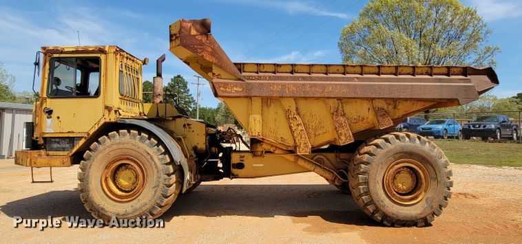 image for item IU9997 Caterpillar D25C  haul truck