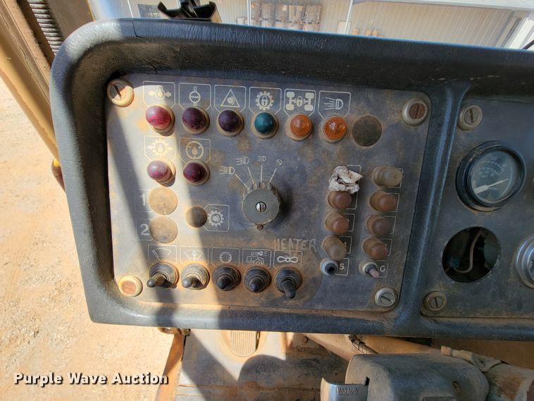 image for item IU9997 Caterpillar D25C  haul truck