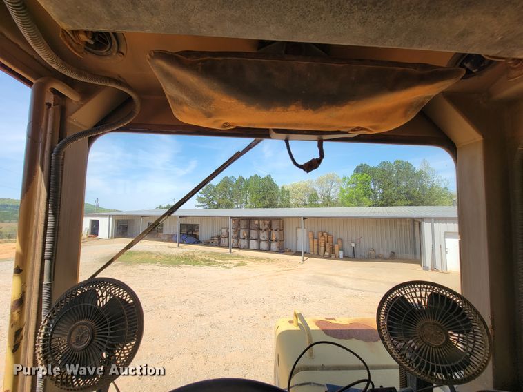 image for item IU9997 Caterpillar D25C  haul truck