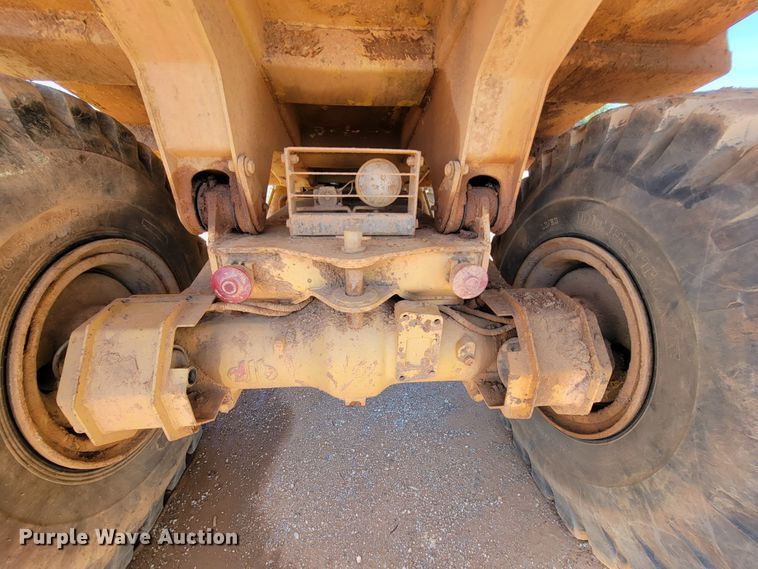 image for item IU9997 Caterpillar D25C  haul truck