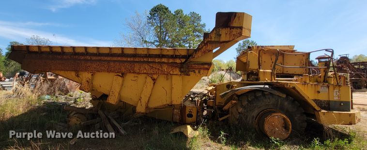 image for item IU9998 Caterpillar D25C  haul truck