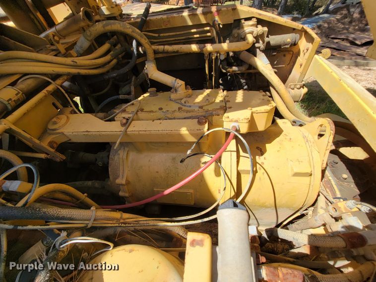 image for item IU9998 Caterpillar D25C  haul truck