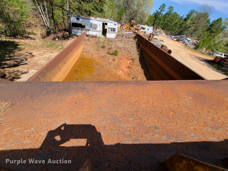 image for item IU9998 Caterpillar D25C  haul truck