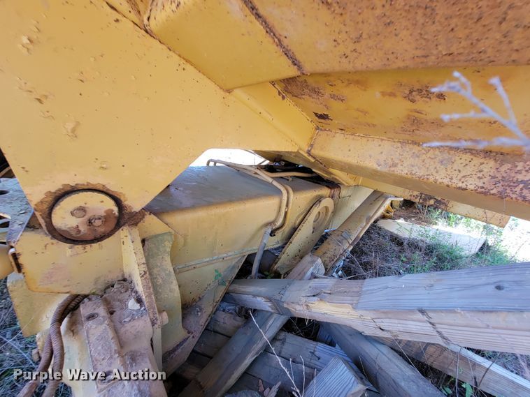 image for item IU9998 Caterpillar D25C  haul truck