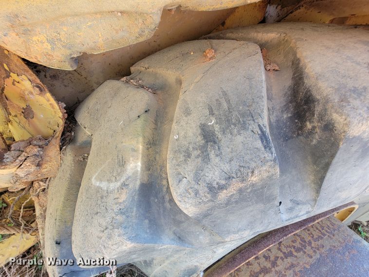 image for item IU9998 Caterpillar D25C  haul truck