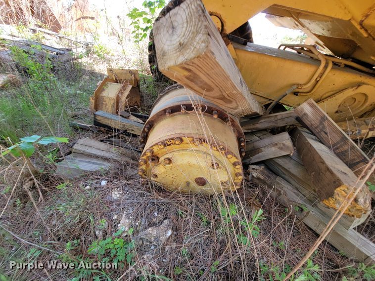 image for item IU9998 Caterpillar D25C  haul truck
