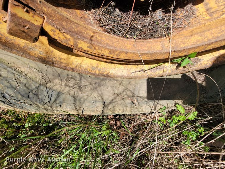 image for item IU9998 Caterpillar D25C  haul truck