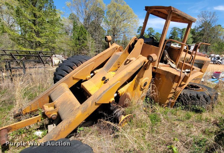 image for item IU9999 John Deere 844  wheel loader