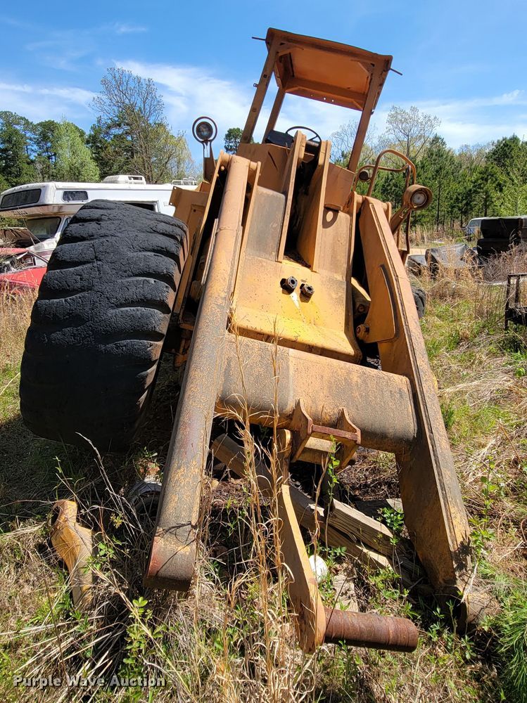 image for item IU9999 John Deere 844  wheel loader