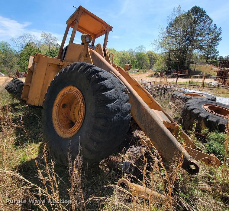 image for item IU9999 John Deere 844  wheel loader