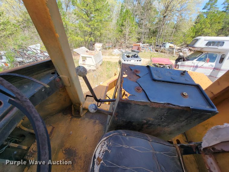 image for item IU9999 John Deere 844  wheel loader