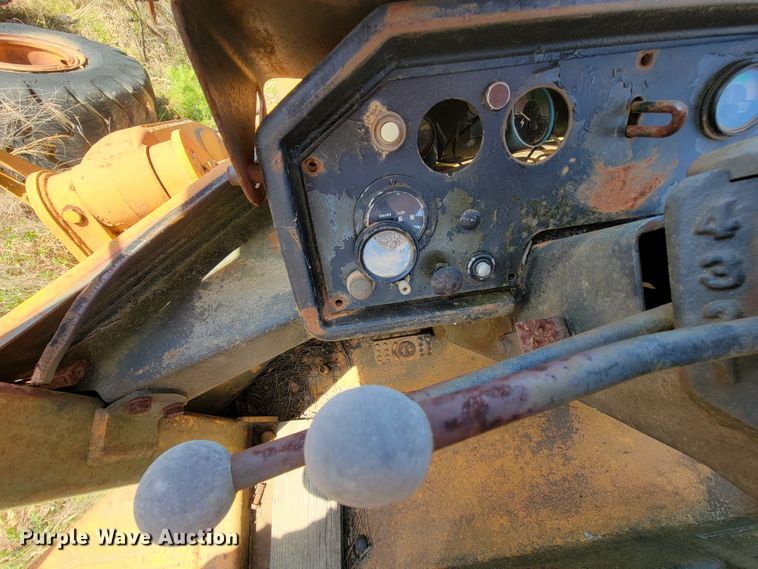 image for item IU9999 John Deere 844  wheel loader