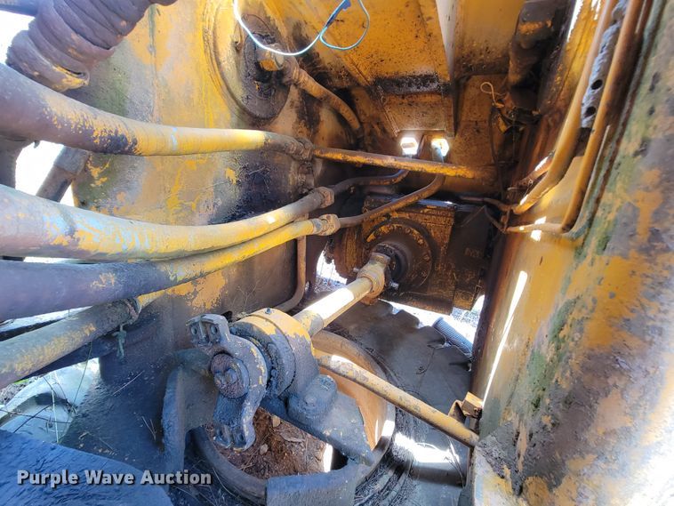 image for item IU9999 John Deere 844  wheel loader