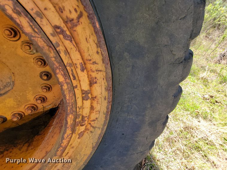 image for item IU9999 John Deere 844  wheel loader
