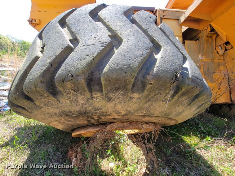 image for item IU9999 John Deere 844  wheel loader