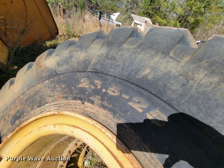 image for item IU9999 John Deere 844  wheel loader