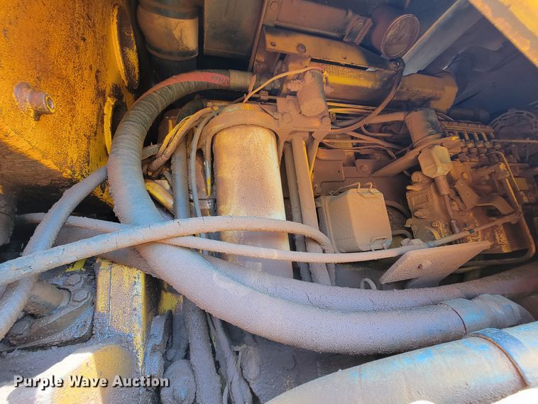 image for item IV9001 1988 John Deere 844  wheel loader