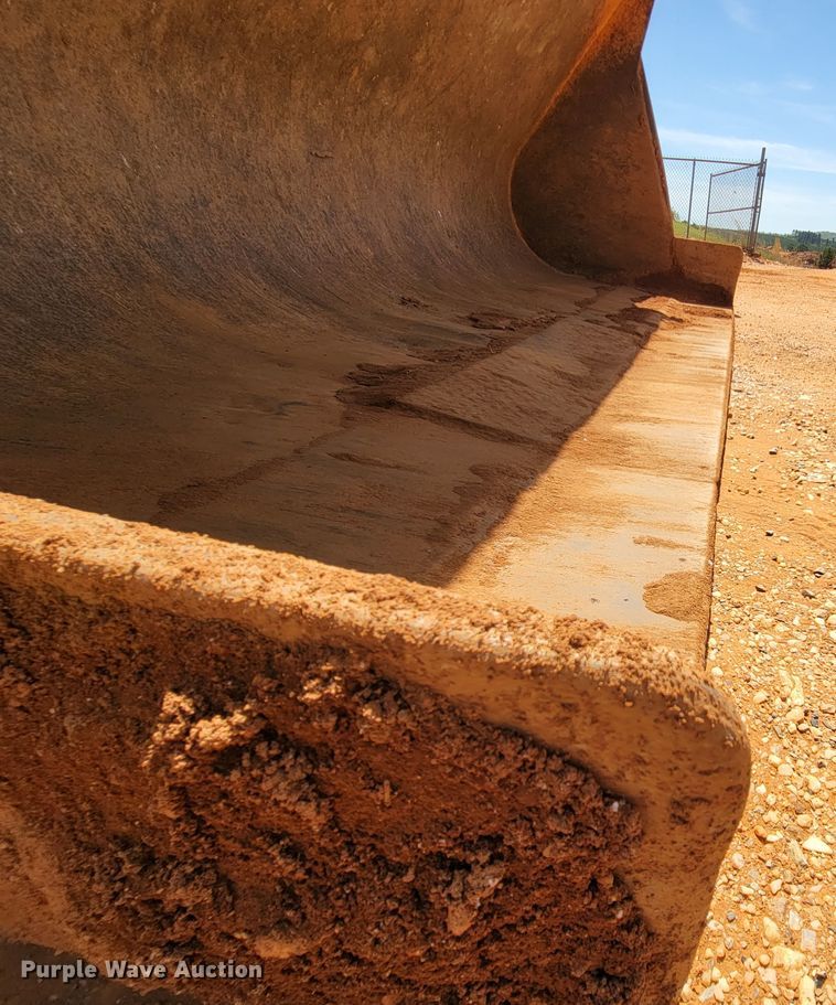 image for item IV9001 1988 John Deere 844  wheel loader