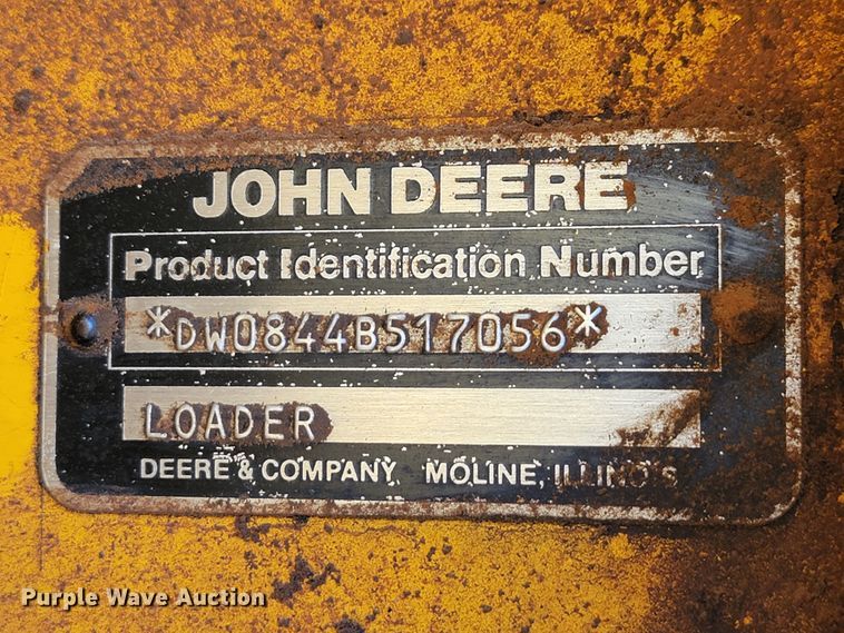 image for item IV9001 1988 John Deere 844  wheel loader