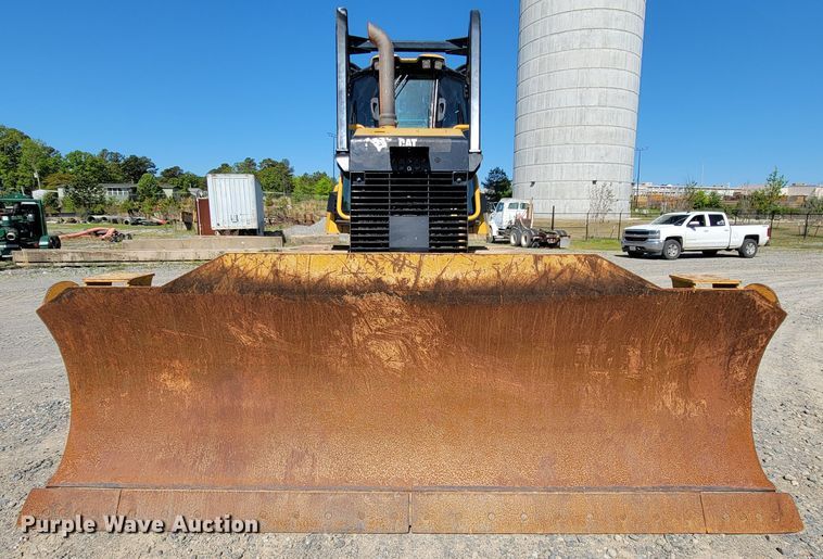 image for item IV9015 2015 Caterpillar D6K2 LGP  dozer