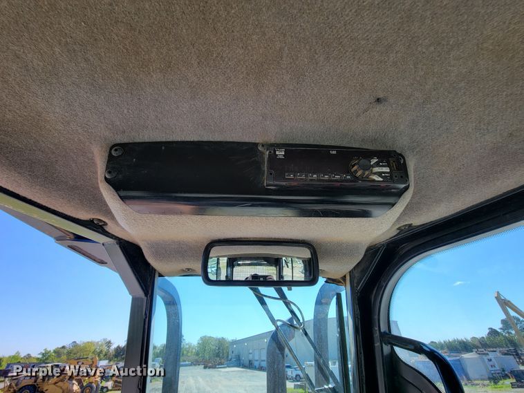 image for item IV9015 2015 Caterpillar D6K2 LGP  dozer