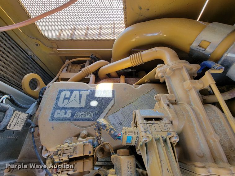 image for item IV9015 2015 Caterpillar D6K2 LGP  dozer