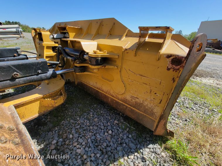 image for item IV9015 2015 Caterpillar D6K2 LGP  dozer