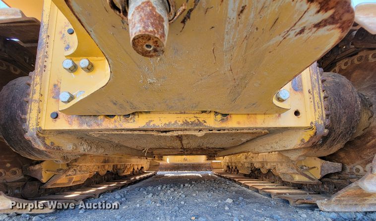 image for item IV9015 2015 Caterpillar D6K2 LGP  dozer