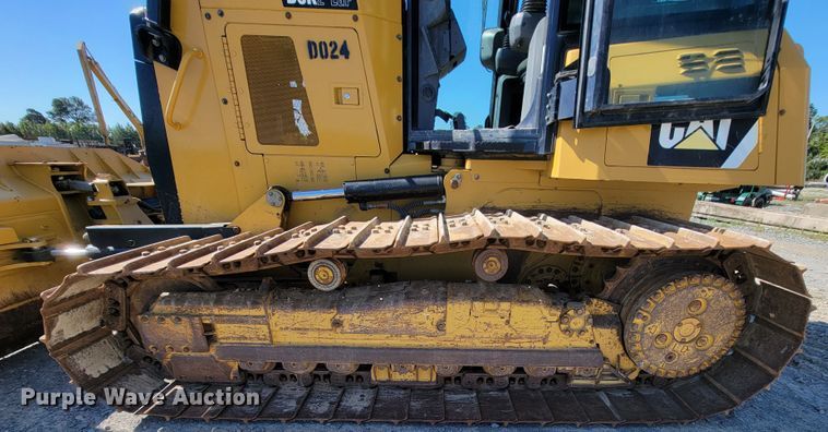 image for item IV9015 2015 Caterpillar D6K2 LGP  dozer